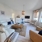Villa Miod Malina -Wiselka Blisko Morza,Klimatyczne Pokoje,Taras,Cisza Wisełka