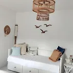 Villa Miod Malina -Wiselka Blisko Morza,Klimatyczne Pokoje,Taras,Cisza