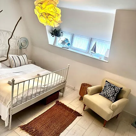 Habitación en casa particular Miód Malina -wisełka Blisko Morza I Jeziora,cisza,taras Wisełka