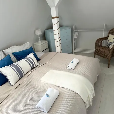 Homestay Miod Malina -wiselka Blisko Morza,klimatyczne Pokoje,taras,cisza Wiselka